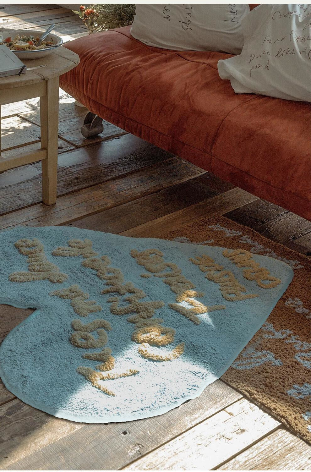 Heart-Shaped Letter Rug-5