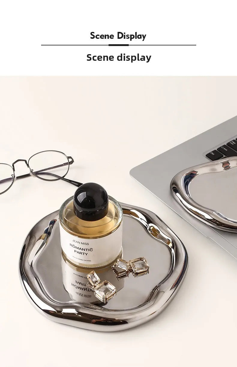 Muse Curve Tray