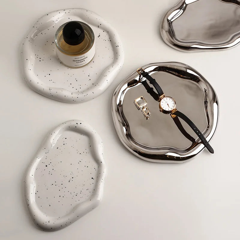 Muse Curve Tray