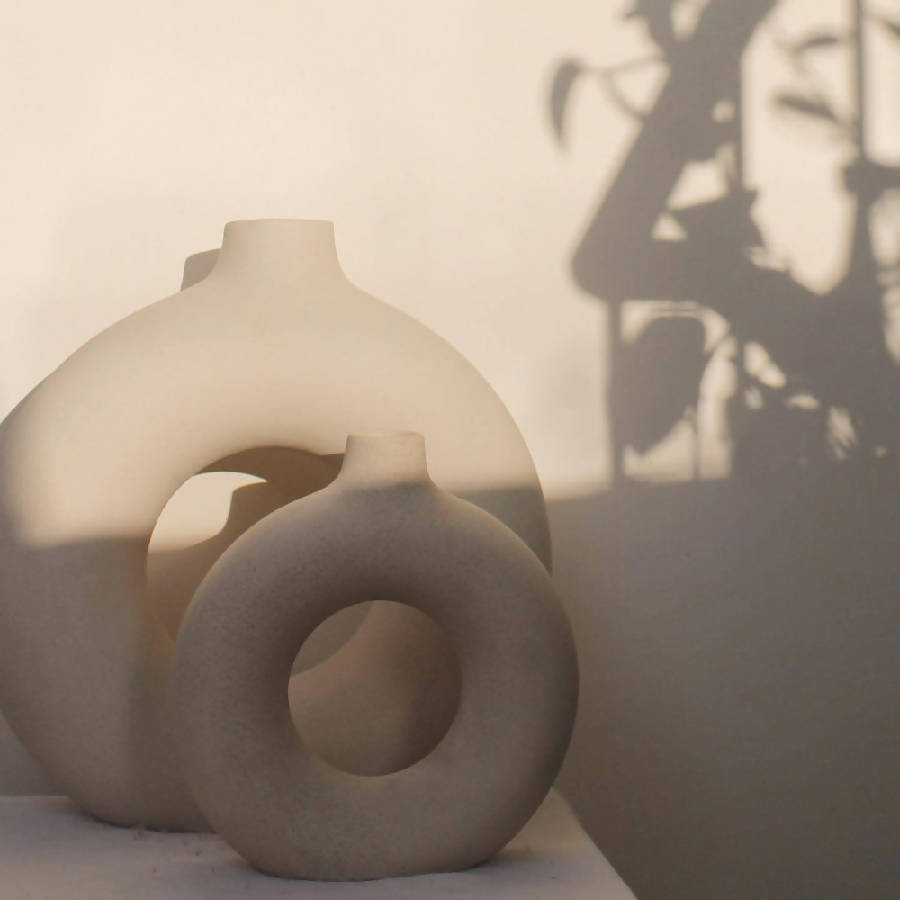 Luno Vase